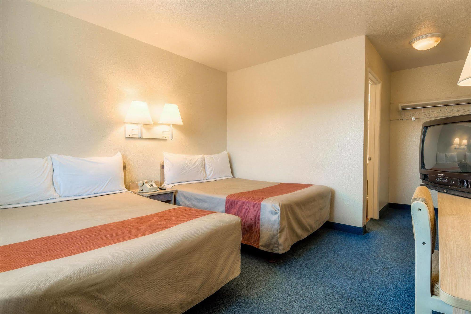 Motel 6-Fontana, Ca Exteriör bild