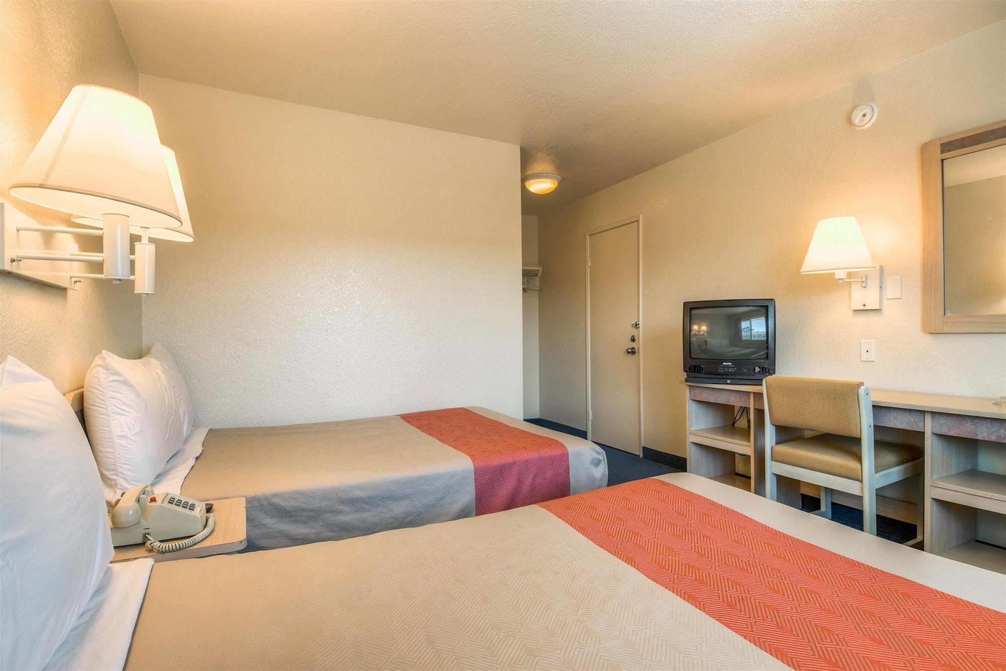 Motel 6-Fontana, Ca Exteriör bild